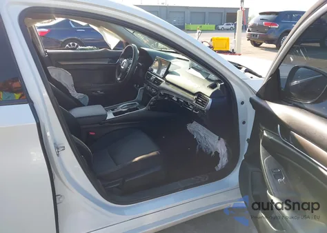 2019 Honda Accord Hybrid from USA, damaged, VIN 1HGCV3F15KA006035